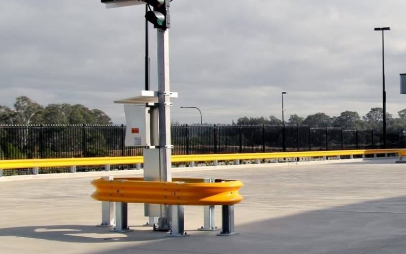 Column Barrier